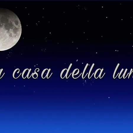 La Casa Della Luna Apartmán *